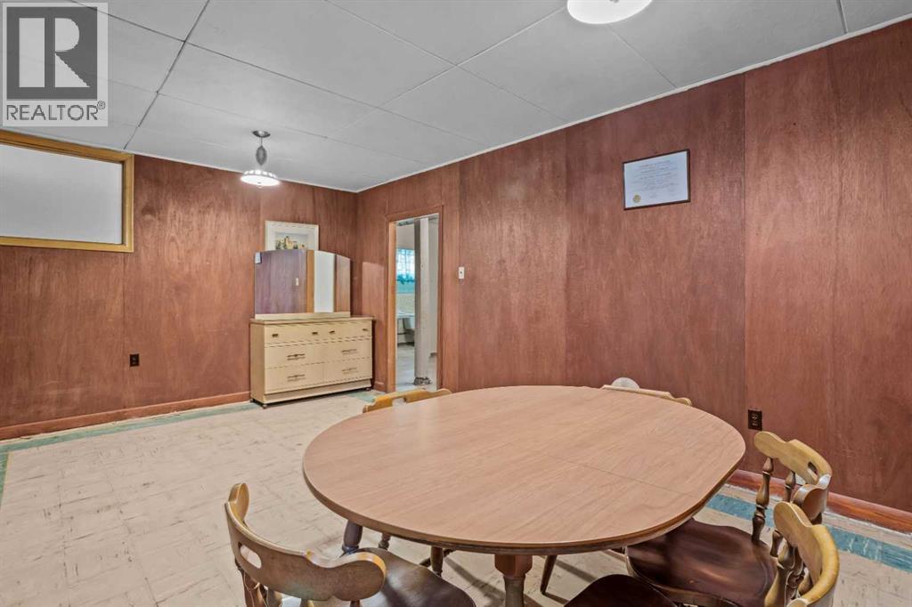 404 Otter Street, Banff, Alberta  T1L 1E3 - Photo 31 - A2232374