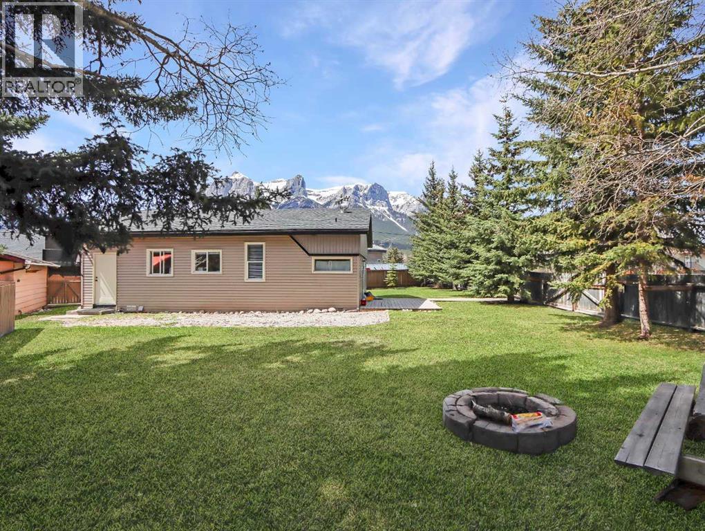 1621 1st Avenue, Canmore, Alberta  T1W 1M7 - Photo 8 - A2257145