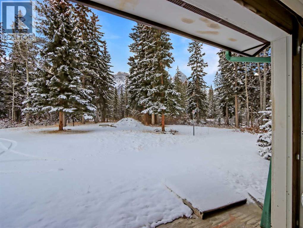 813 13th Street, Canmore, Alberta  T1W 1W5 - Photo 24 - A2272932