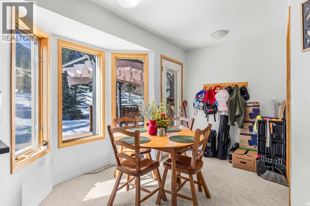 118 Glacier Drive, Banff, Alberta  T1L 1C4 - Photo 17 - A2301081