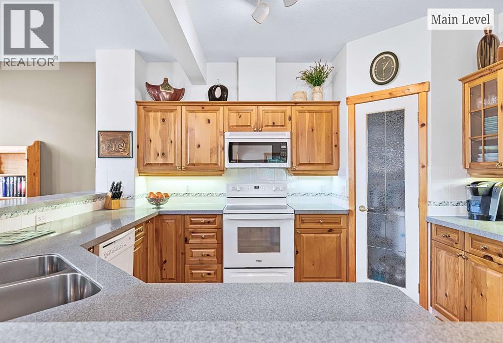 18 Juniper Ridge, Canmore, Alberta  T1W 1L6 - Photo 27 - A2283118