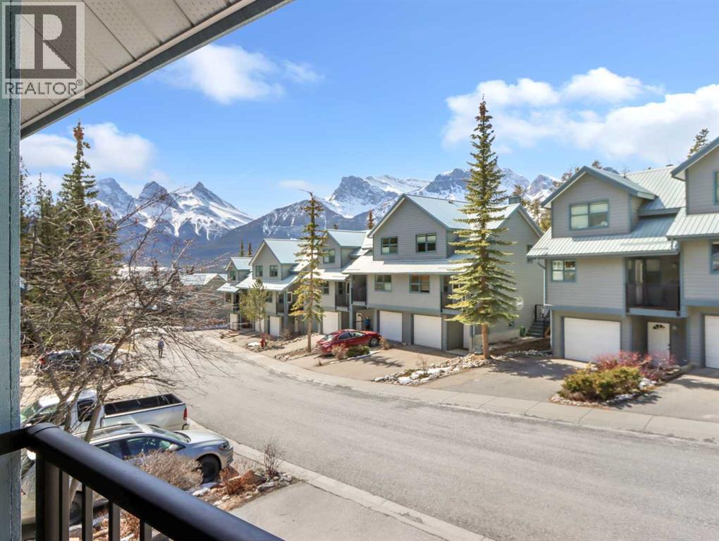 29, 242 Benchlands Terrace, Canmore, Alberta  T1W 1E9 - Photo 2 - A2301850
