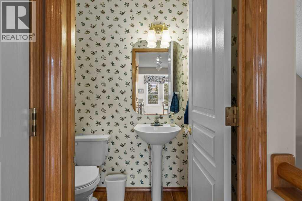 43, 127 Carey, Canmore, Alberta  T1W 2R3 - Photo 24 - A2302325