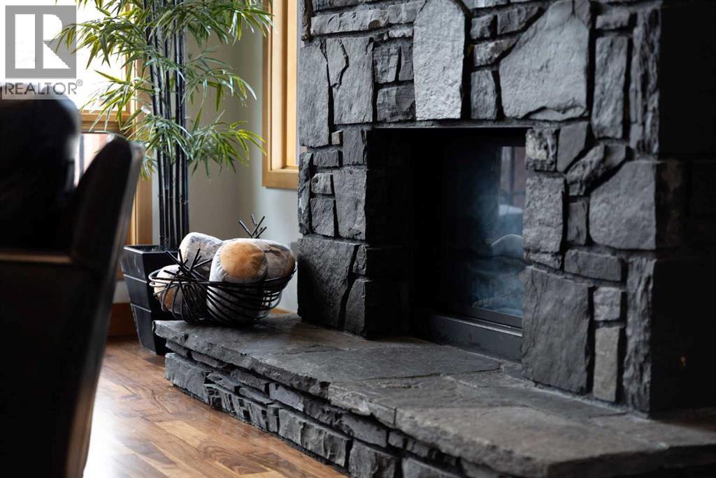 204, 714 3rd Street, Canmore, Alberta  T1W 2J6 - Photo 14 - A2303050