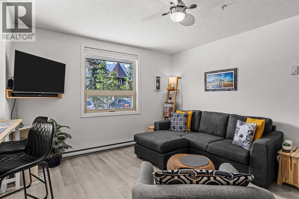 1, 186 Kananaskis Way, Canmore, Alberta  T1W 0A2 - Photo 3 - A2309116