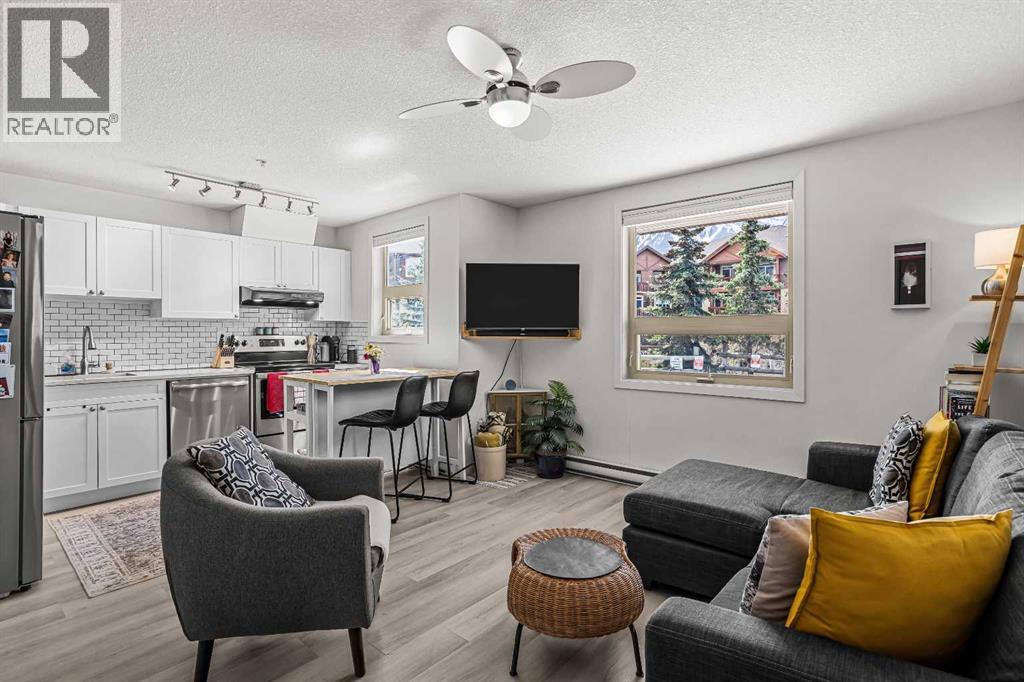 1, 186 Kananaskis Way, Canmore, Alberta  T1W 0A2 - Photo 4 - A2309116