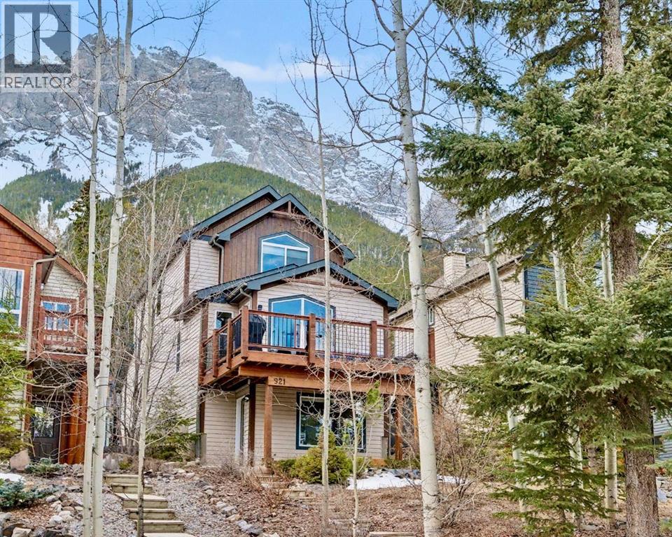 921 Lawrence Grassi Ridge, Canmore, Alberta  T1W 2Z5 - Photo 2 - A2310176