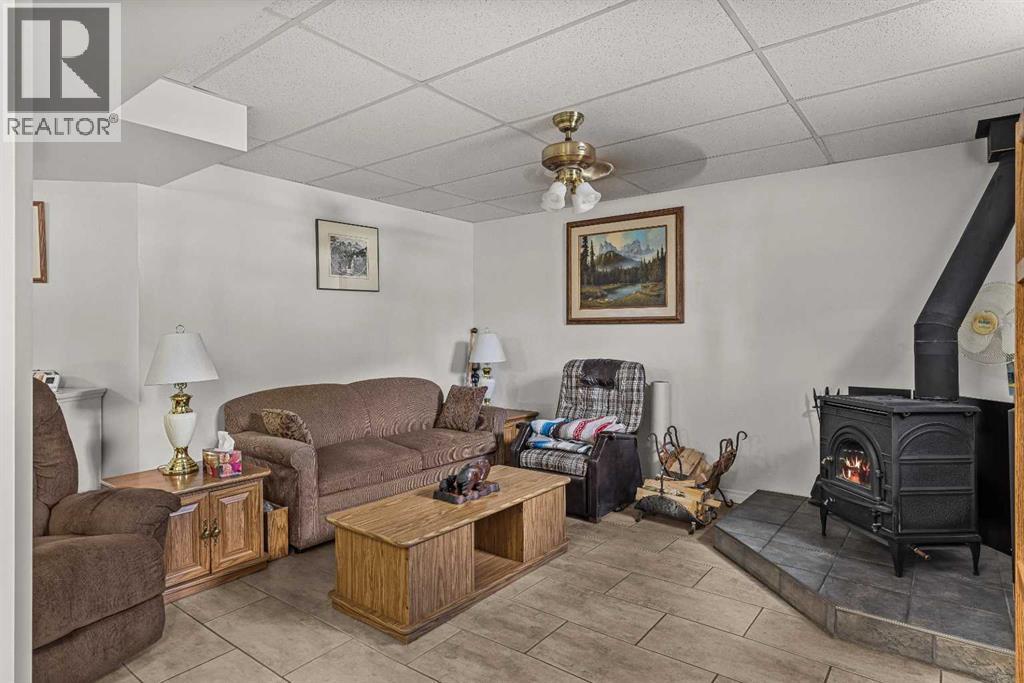 117 Kodiak Road, Canmore, Alberta  T1W 1C5 - Photo 26 - A2324057