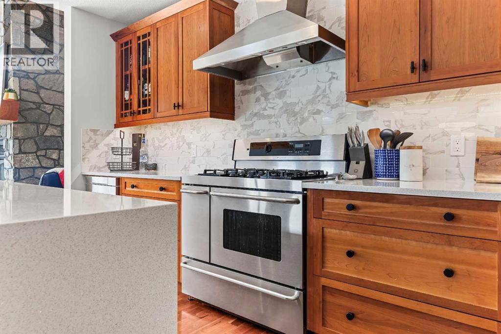 634 4 Street, Canmore, Alberta  T1W 2H3 - Photo 13 - A2324780