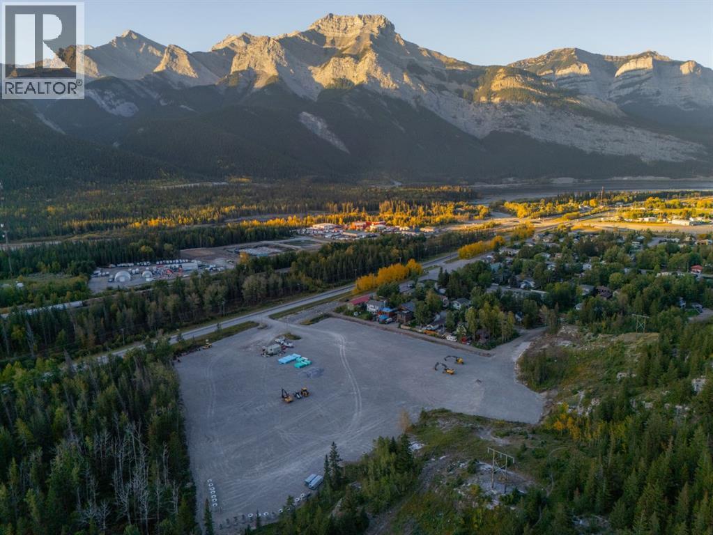 3 Yamnuska Place, Exshaw, Alberta  T0l 2C0 - Photo 9 - A2325869