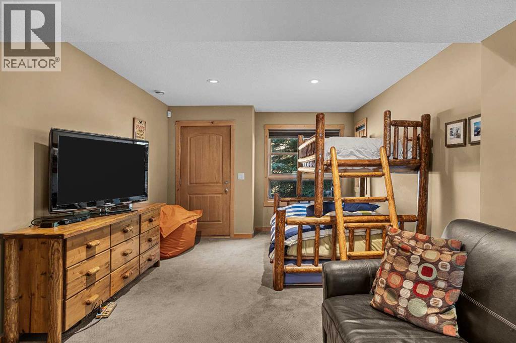 516 8th Avenue, Canmore, Alberta  T1W 2E3 - Photo 7 - A2330052