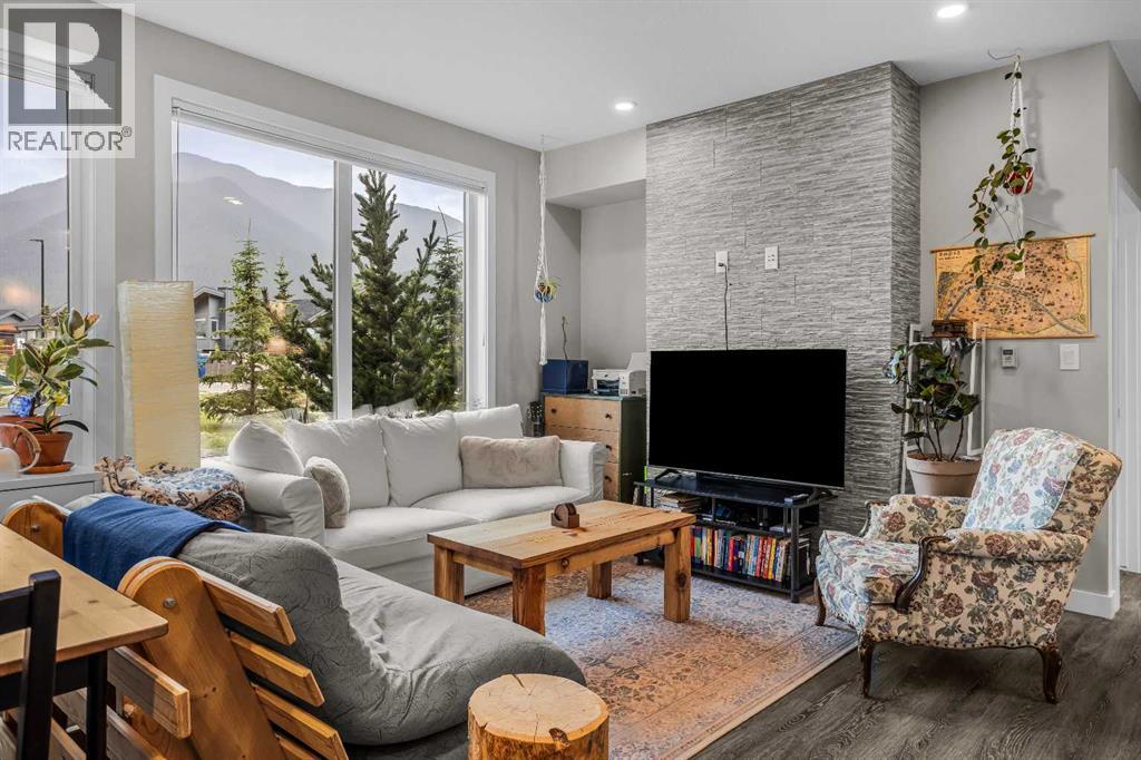 117, 106 Stewart Creek Rise, Canmore, Alberta  T1W 0N3 - Photo 16 - A2325914