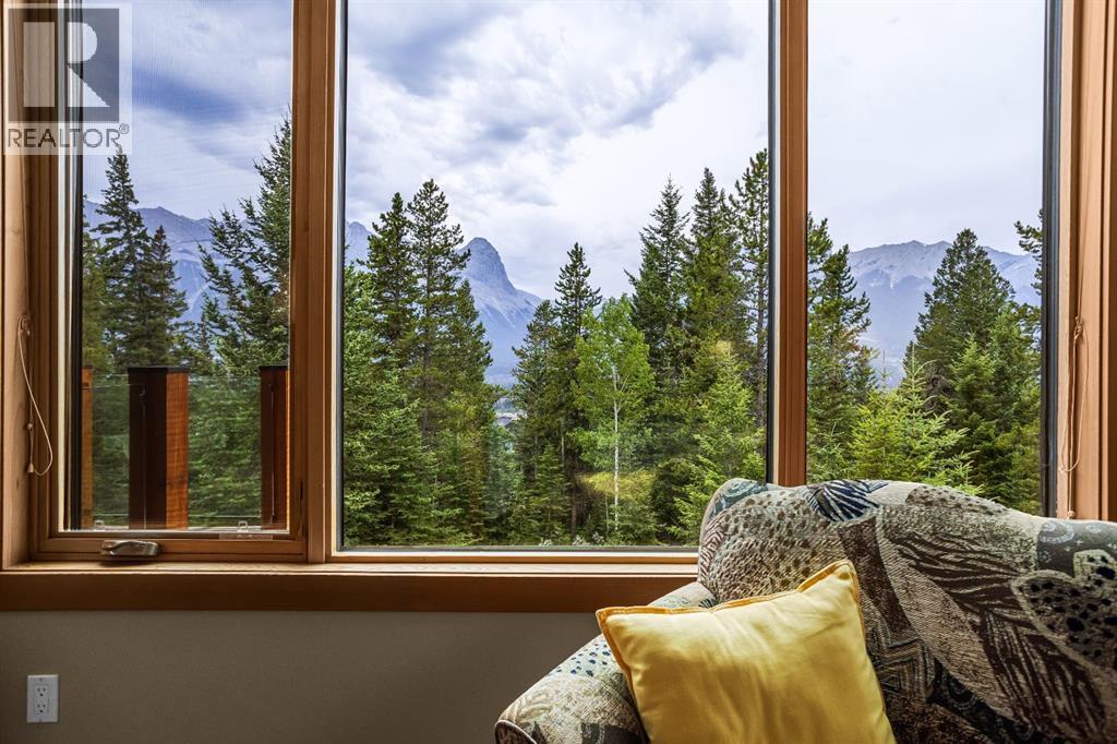 215 Benchlands Terrace, Canmore, Alberta  T1W 1G1 - Photo 17 - A2331064