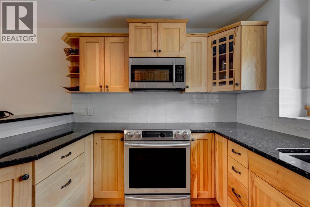 25, 300 Eagle Terrace Road, Canmore, Alberta  T1W 3E5 - Photo 11 - A2332167