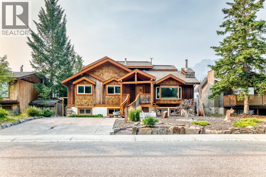 1009 15 Street, Canmore, Alberta  T1W 1V3 - Photo 1 - A2332861