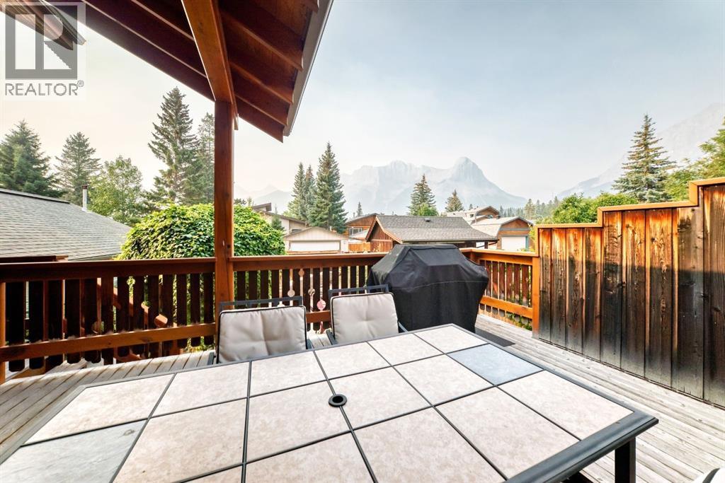 1009 15 Street, Canmore, Alberta  T1W 1V3 - Photo 14 - A2332861