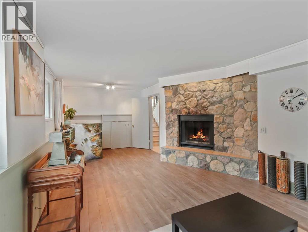 22 Pinewood Crescent, Canmore, Alberta  T1W 1P8 - Photo 23 - A2335810