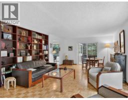 22 Pinewood Crescent, Canmore, Alberta