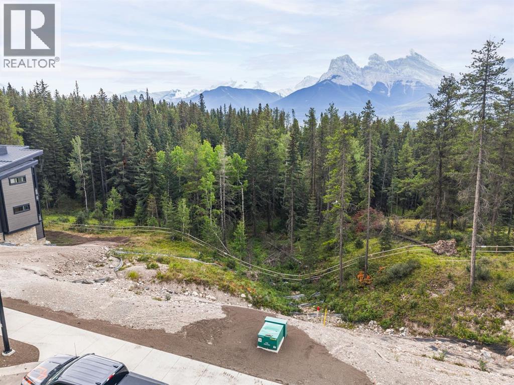 442 Mountian Tranquility Place, Canmore, Alberta  T1W 0P3 - Photo 3 - A2335975