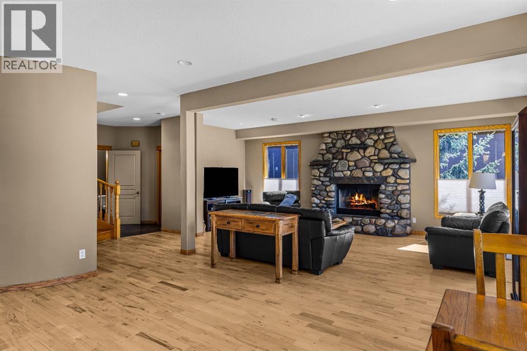 389 Eagle Heights, Canmore, Alberta  T1W 3C9 - Photo 14 - A2341331