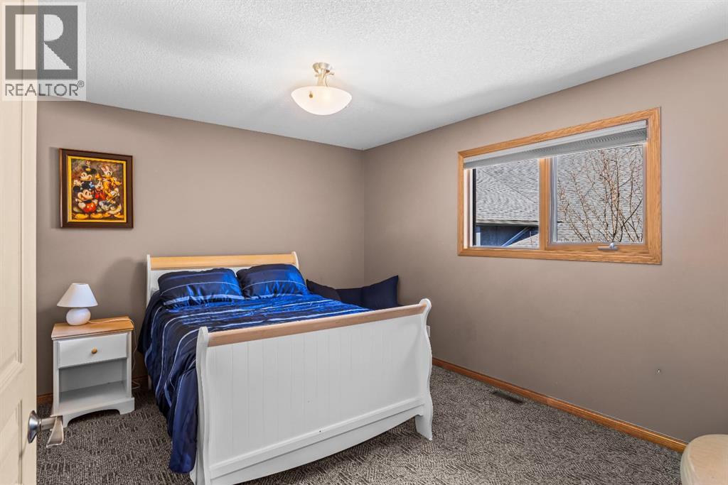 389 Eagle Heights, Canmore, Alberta  T1W 3C9 - Photo 31 - A2341331