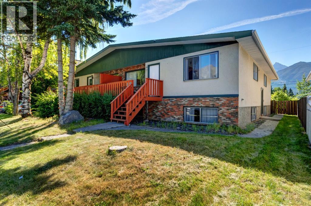 631 & 633 7th Street, Canmore, Alberta  T1W 2C2 - Photo 21 - A2341579