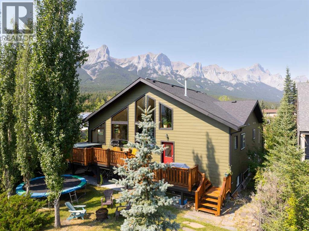1712 11th Avenue, Canmore, Alberta  T1W 1V2 - Photo 2 - A2342725