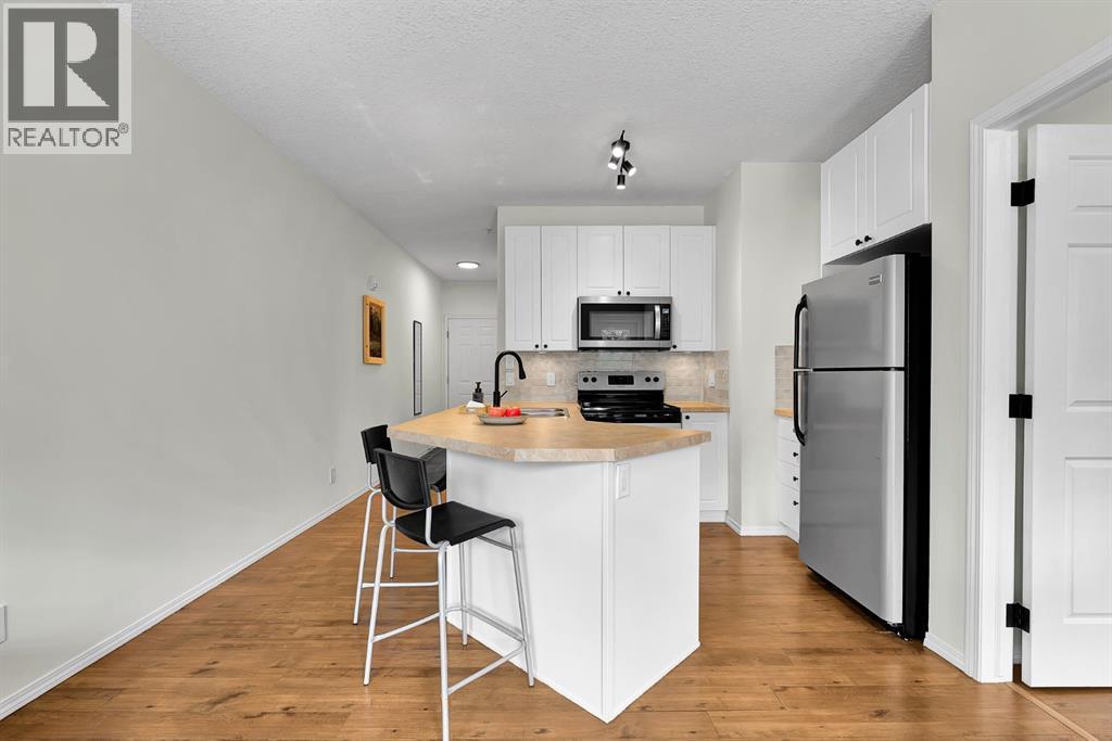 201, 176 Kananaskis Way, Canmore, Alberta  T1W 3E4 - Photo 11 - A2343110