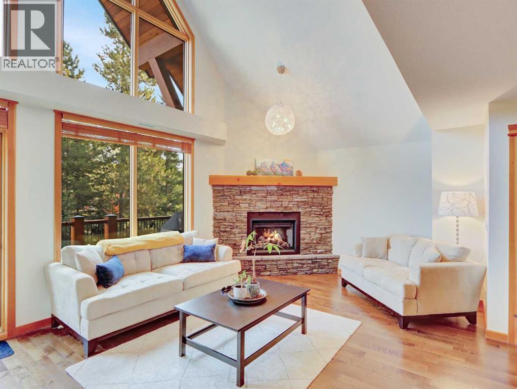 5102, 101e Stewart Creek Landing, Canmore, Alberta  T1W 0E3 - Photo 5 - A2343554