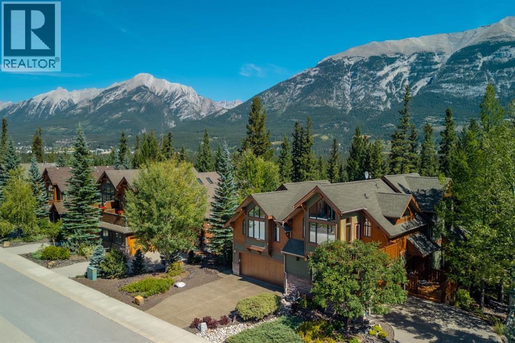 132 Krizan Bay, Canmore, Alberta  T1W 3G3 - Photo 35 - A2344187