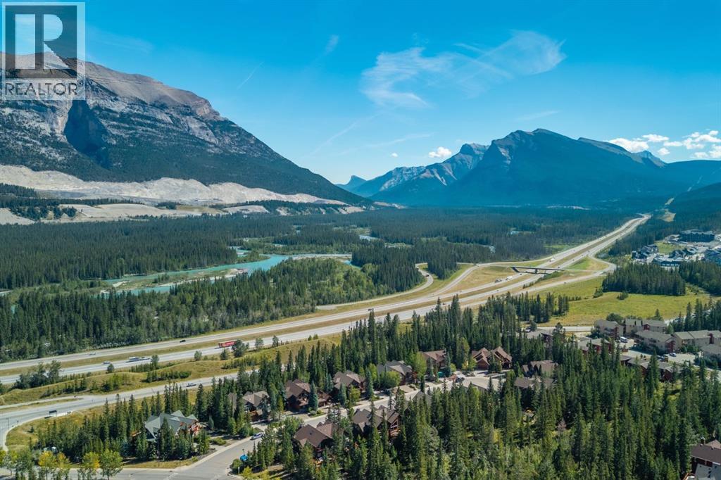 132 Krizan Bay, Canmore, Alberta  T1W 3G3 - Photo 44 - A2344187