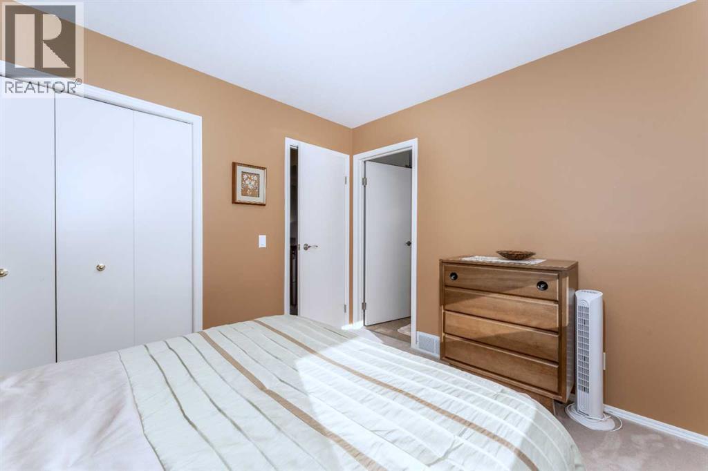 9, 242 Benchlands Terrace, Canmore, Alberta  T1W 1E9 - Photo 34 - A2343811