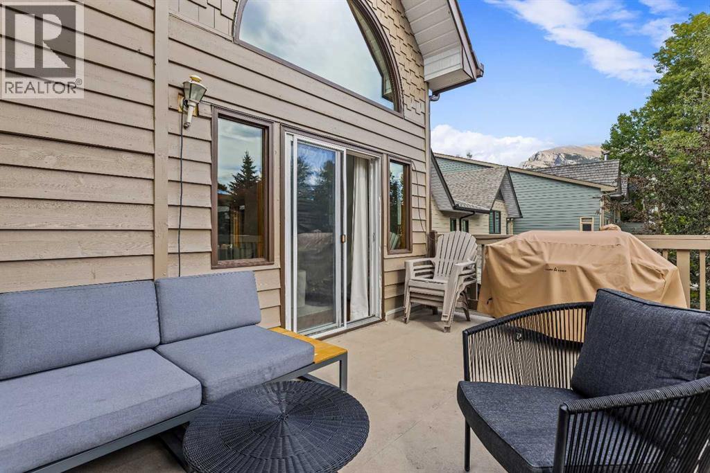 4, 822 5 Street, Canmore, Alberta  T1W 2G4 - Photo 7 - A2344559