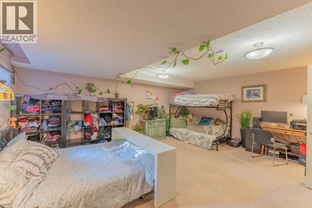 2, 827 Wilson Way, Canmore, Alberta  T1W 2Y8 - Photo 33 - A2344761
