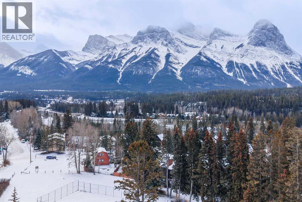 1001 9th Avenue, Canmore, Alberta  T1W 1Z5 - Photo 2 - A2351616