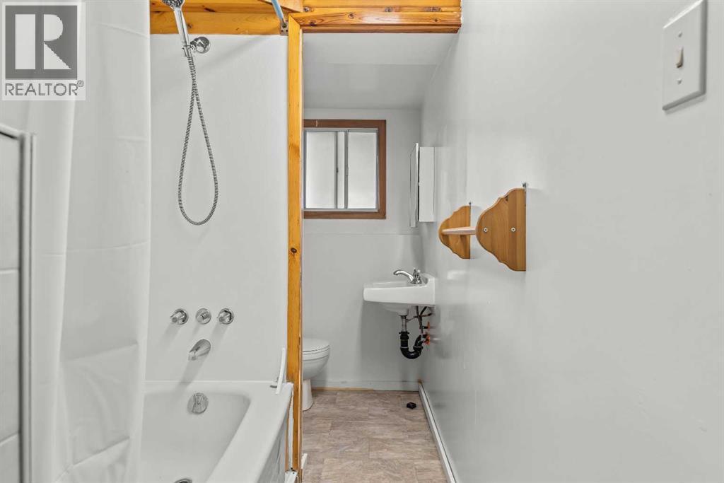 1001 9th Avenue, Canmore, Alberta  T1W 1Z5 - Photo 31 - A2351616