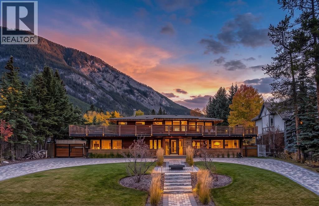 115 Spray Avenue, Banff, Alberta  T1L 1H1 - Photo 1 - A2351634
