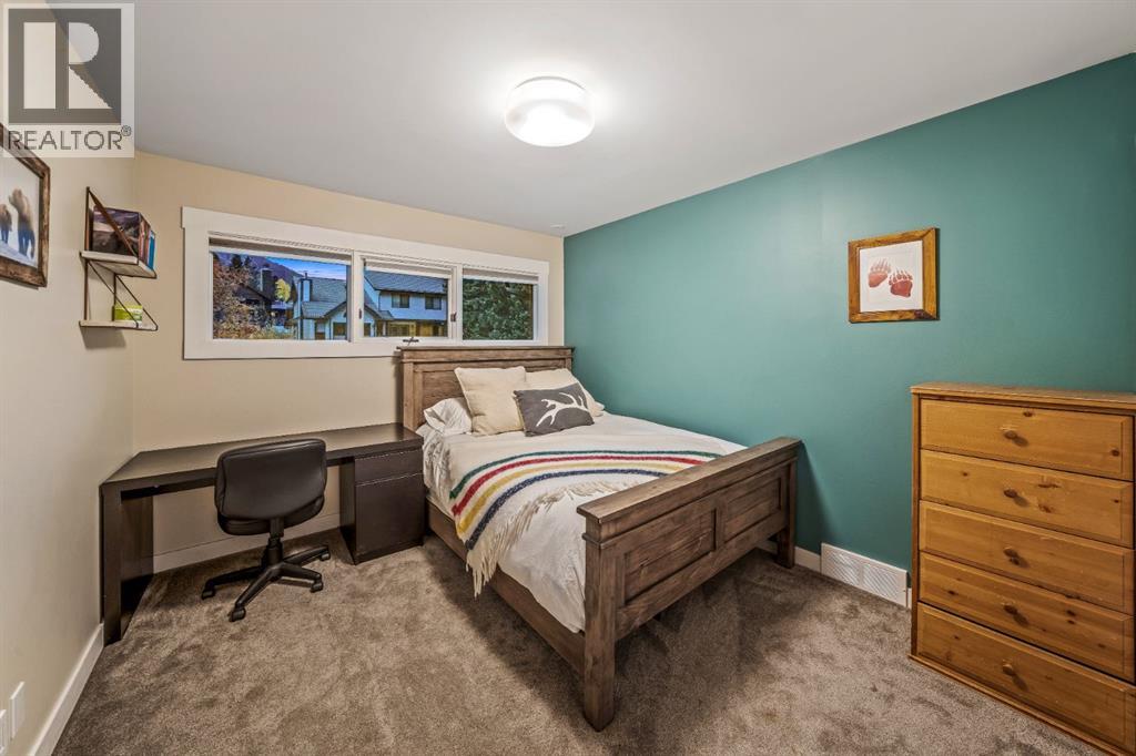 115 Spray Avenue, Banff, Alberta  T1L 1H1 - Photo 15 - A2351634