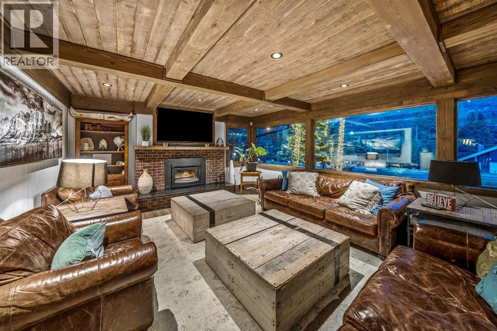 115 Spray Avenue, Banff, Alberta  T1L 1H1 - Photo 3 - A2351634