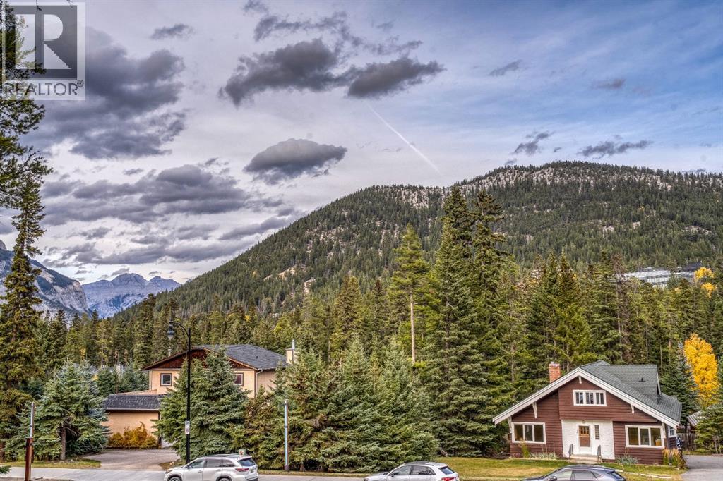 115 Spray Avenue, Banff, Alberta  T1L 1H1 - Photo 47 - A2351634