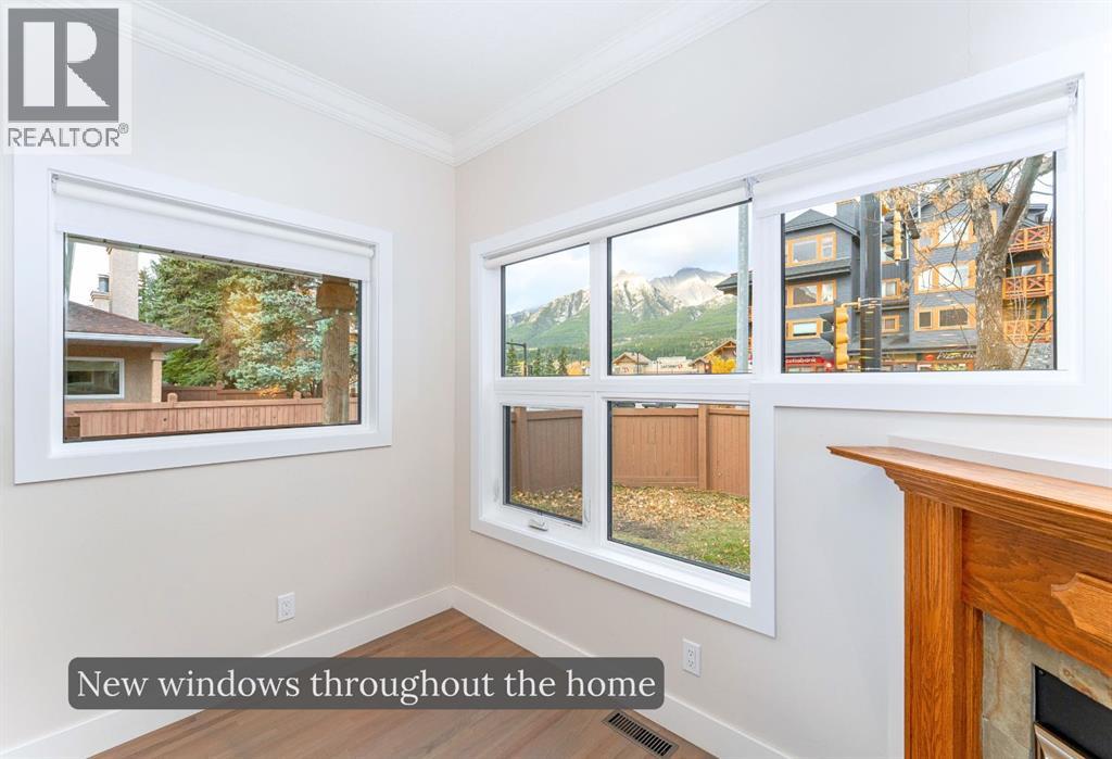 30, 1201 Railway Avenue, Canmore, Alberta  T1W 1R4 - Photo 2 - A2351180
