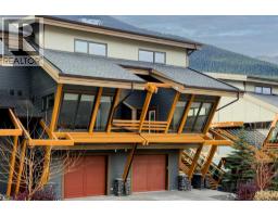404, 105 Stewart Creek Rise SW, Canmore, Alberta