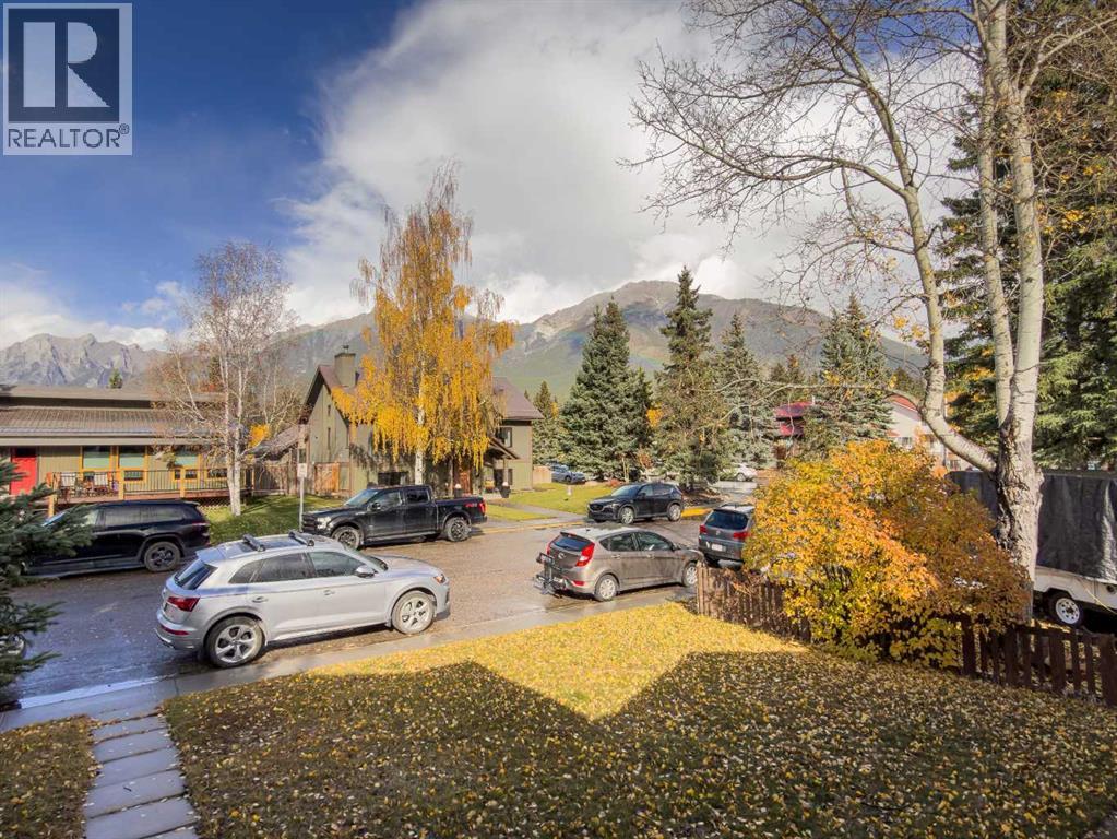 32 Mount Peechee Place, Canmore, Alberta  T1W 1Z4 - Photo 12 - A2353726