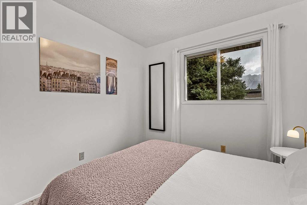 32 Mount Peechee Place, Canmore, Alberta  T1W 1Z4 - Photo 27 - A2353726