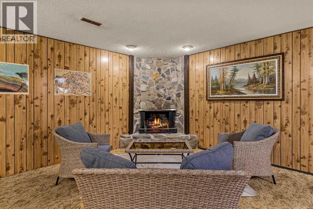 32 Mount Peechee Place, Canmore, Alberta  T1W 1Z4 - Photo 37 - A2353726