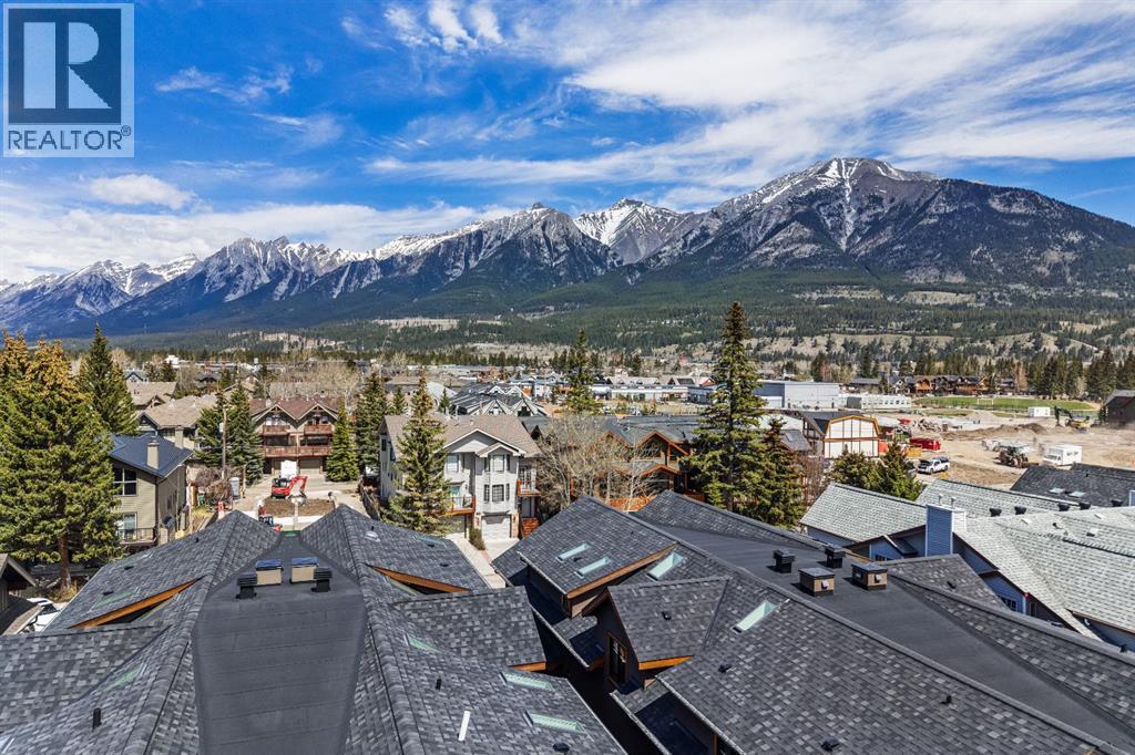 2, 813 4th Street, Canmore, Alberta  T1W 2G9 - Photo 43 - A2354022