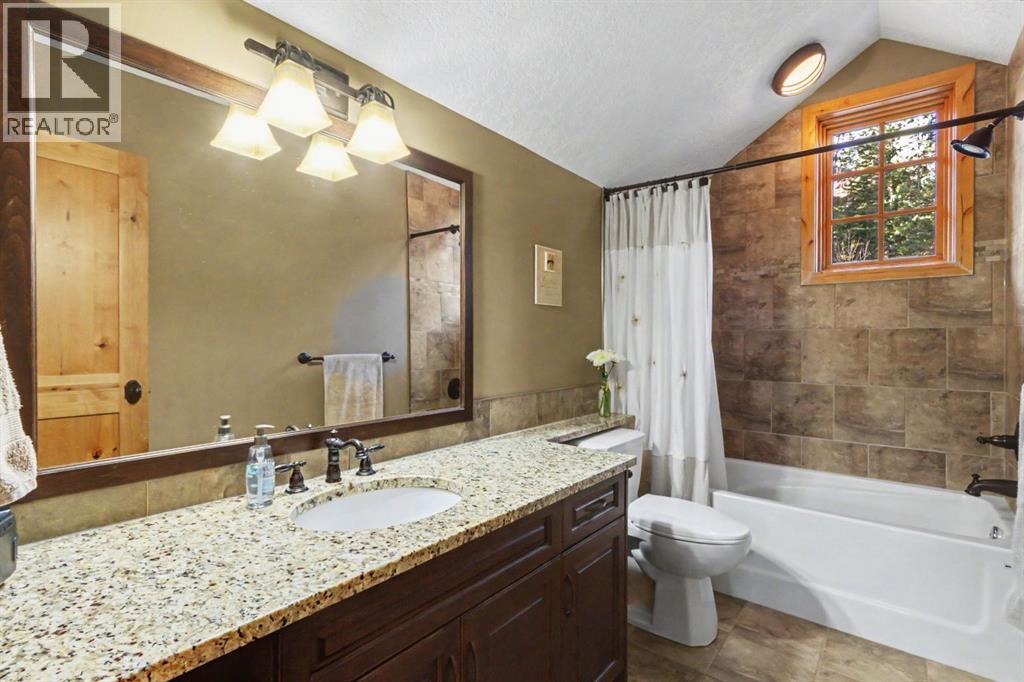 126b Rundle Crescent, Canmore, Alberta  T1W 2L6 - Photo 22 - A2354662