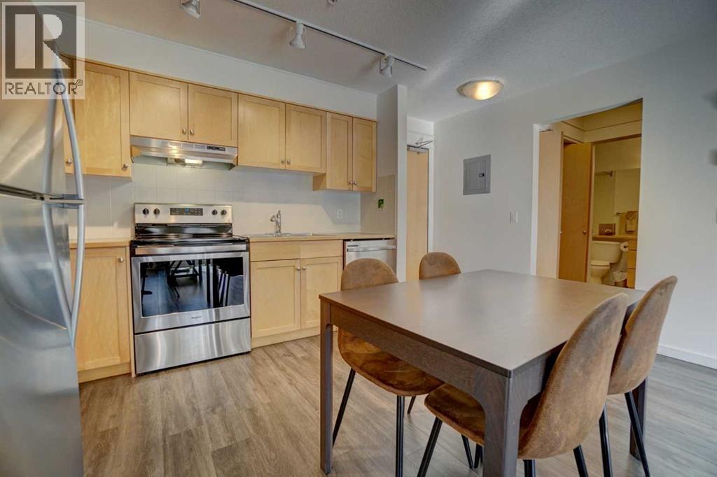 307, 160 Kananaskis Way, Canmore, Alberta  T1W 3E2 - Photo 6 - A2354722